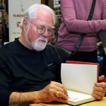 640px-Robert_Fulghum,_2017