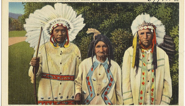 Cherokee_Indians,_Cherokee_Indian_Reservation,_North_Carolina_(5756036260)
